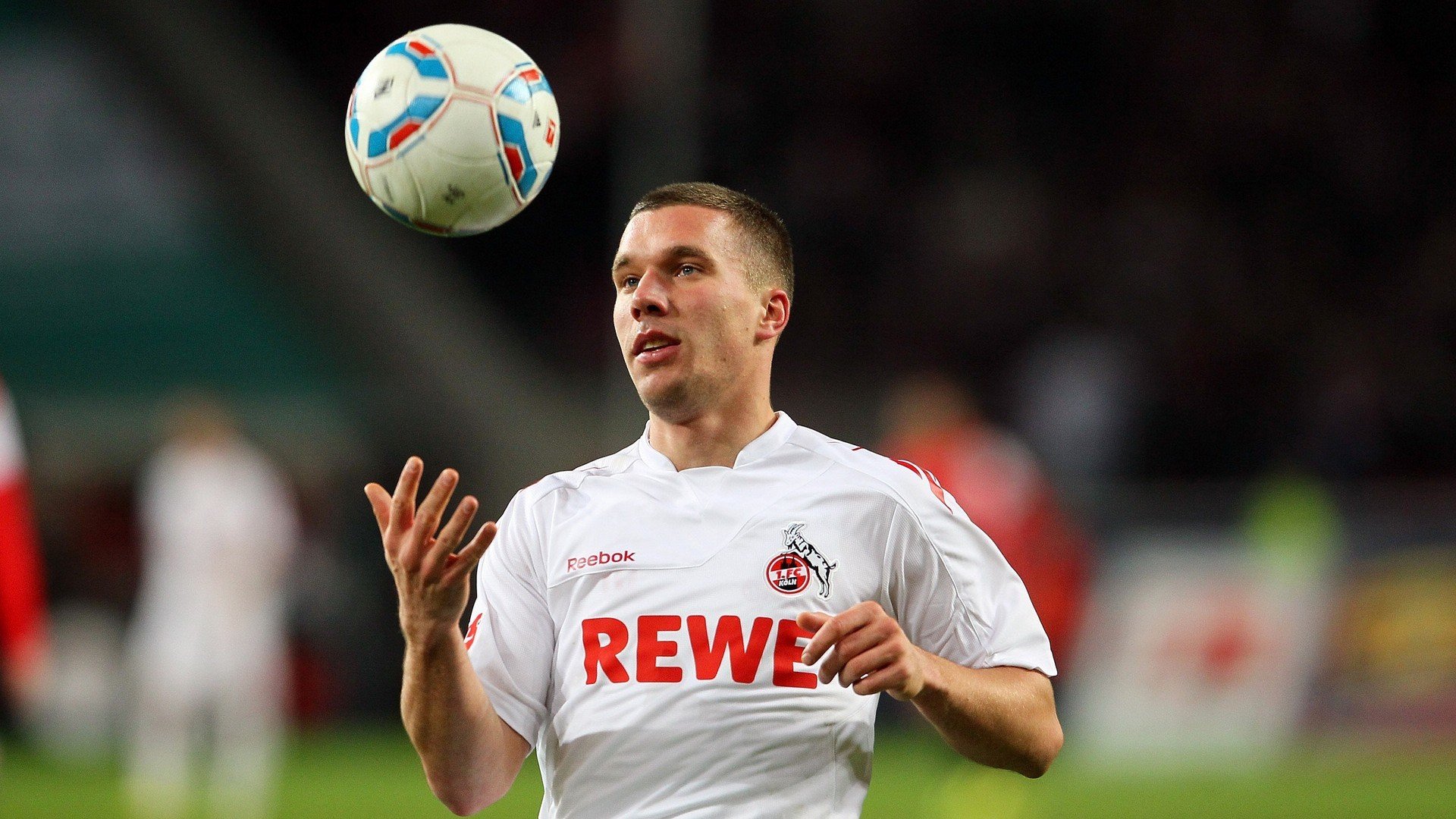 世界足坛最新排名公布